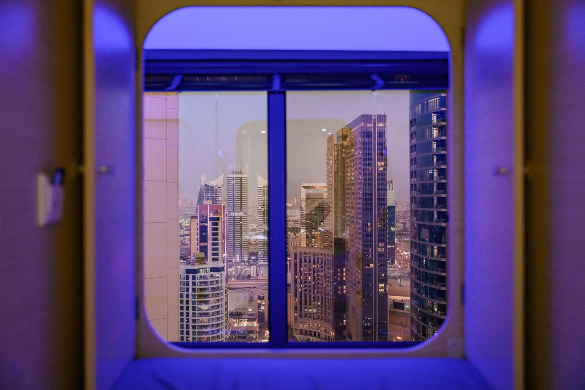 Berloga Capsule Jbr Hotel Dubai Eksteriør billede